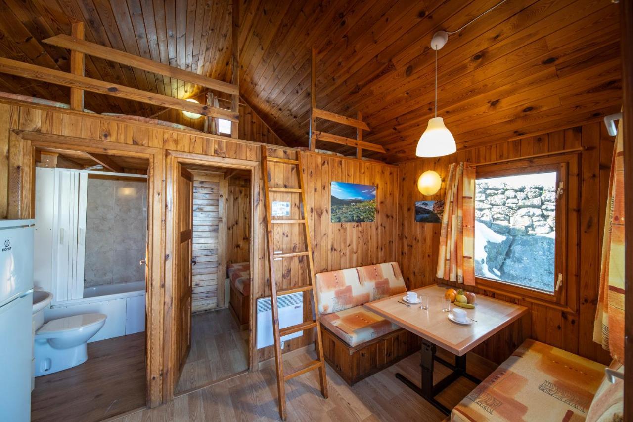 Camping Bungalow Serra De Prades Resort Vilanova de Prades Kültér fotó