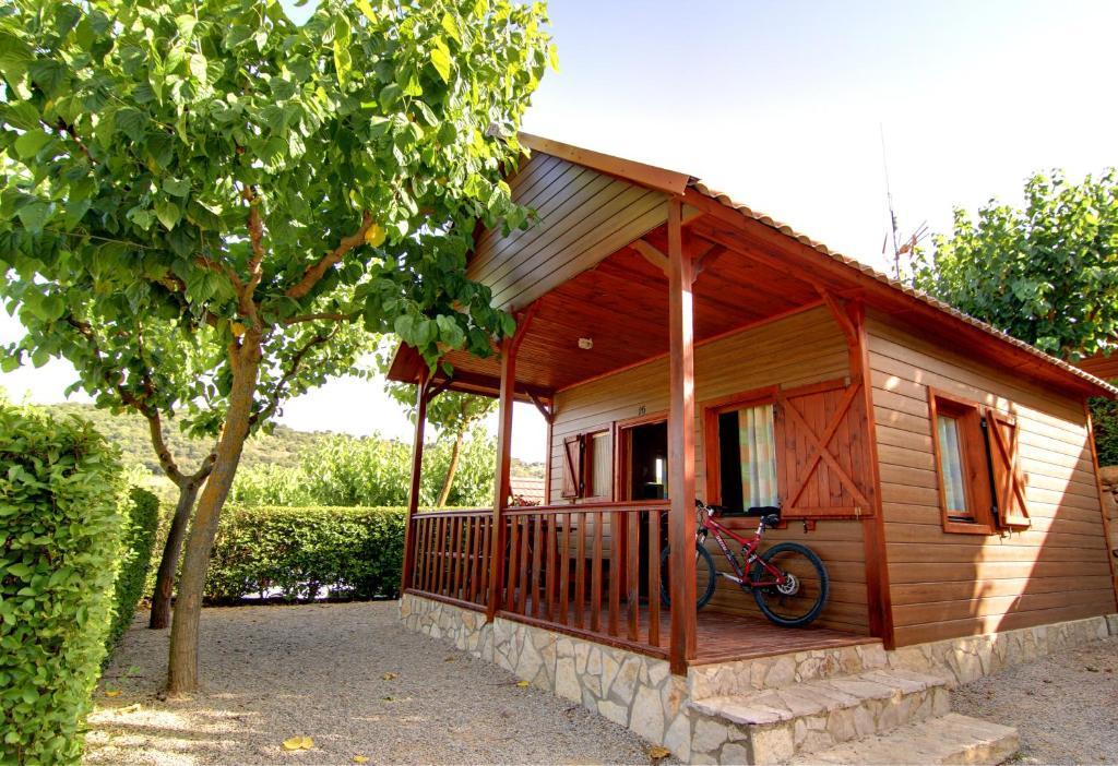 Camping Bungalow Serra De Prades Resort Vilanova de Prades Kültér fotó